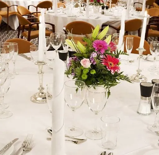 Christie's Sdr. Hostrup Hotel 3*